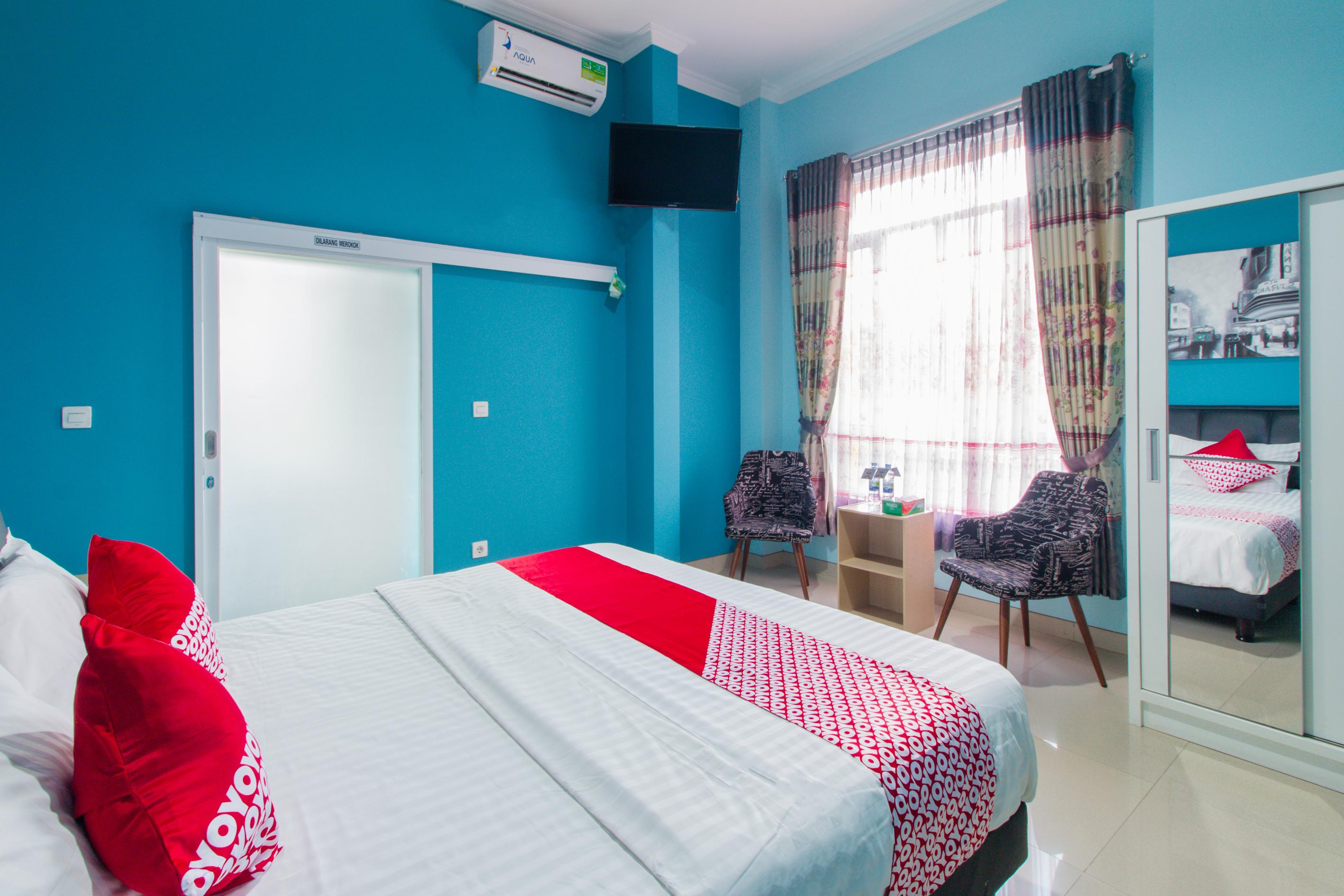 Oyo 871 Aira Costel Hotel Cianjur Kültér fotó