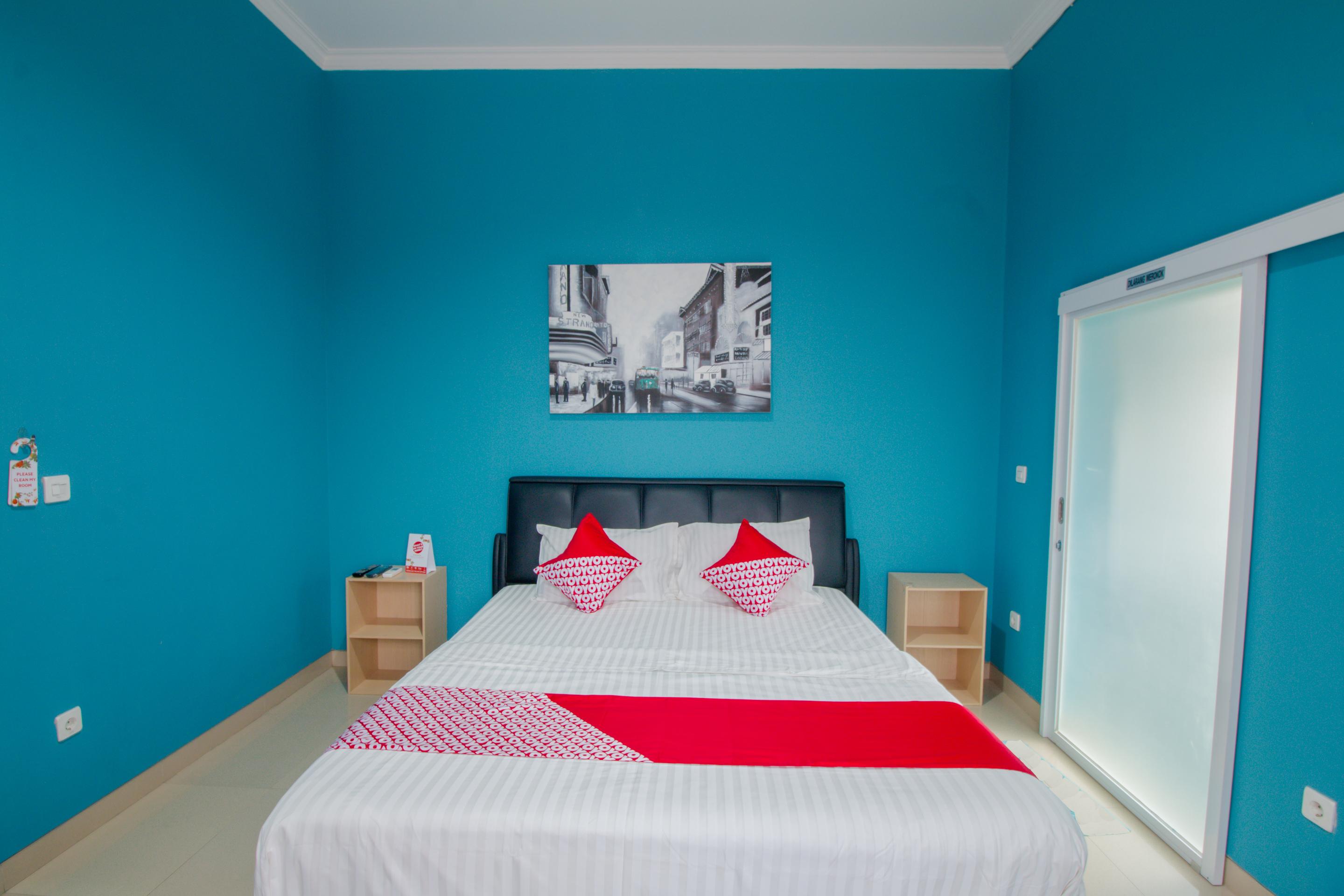 Oyo 871 Aira Costel Hotel Cianjur Kültér fotó